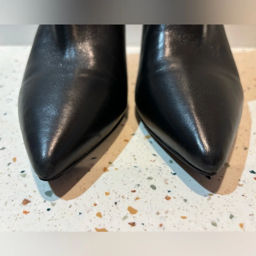 Emanuelle‎ Vee Soft Leather Ankle Boots